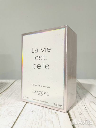 Парфюм Lancome La Vie Est Belle