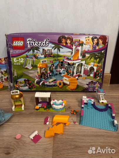 Продам детали из набора lego friends