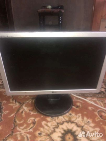 Монитор LG flatron