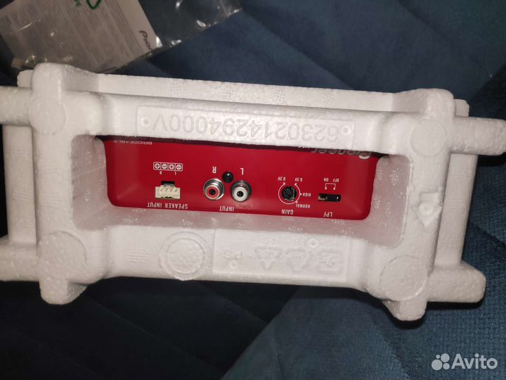 Автомобильный усилитель