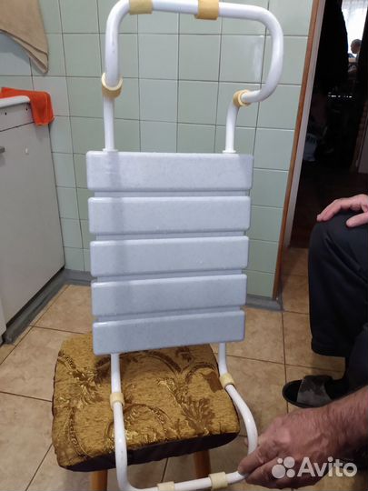 Сиденье в ванную