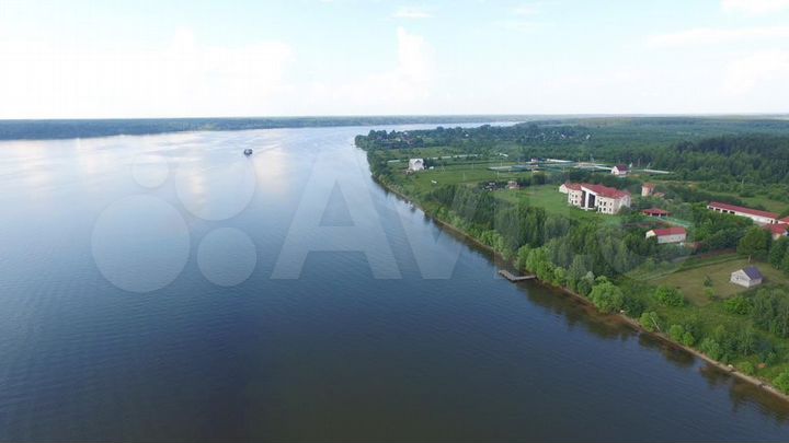 Коттедж 100 м² на участке 1,6 га