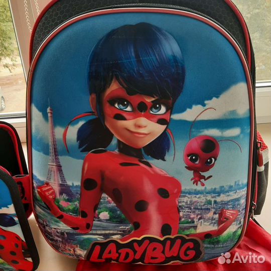 Школьный рюкзак,пенал,сумка для обуви