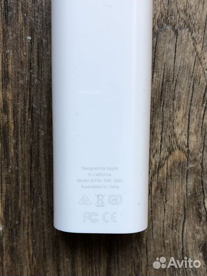 Адаптер Thunderbolt 3 (USB-C) to Thunderbolt 2