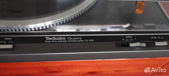 Проигрыватель Technics SLQ30ресиверSony STR-3800L