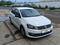 Volkswagen Polo 1.6 MT, 2018, 225 000 км, с пробегом, цена 820 000 руб.