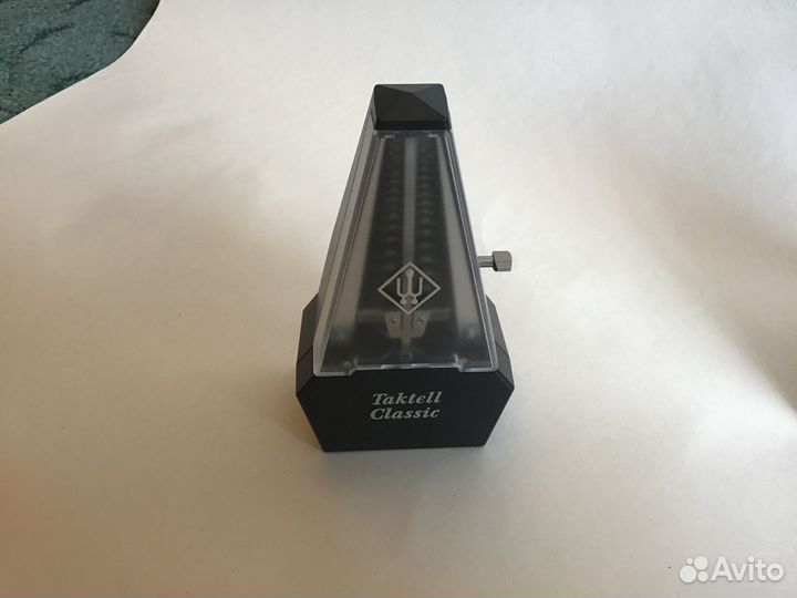 Метроном механический