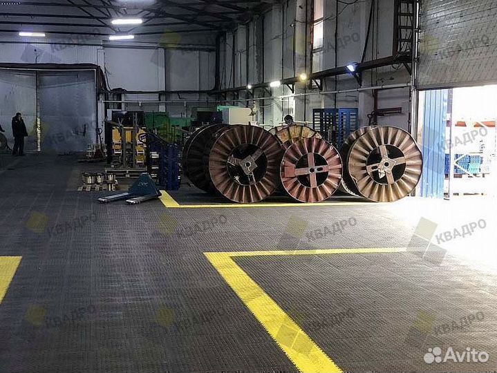 Модульное напольное покрытие для гаража