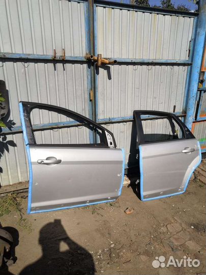 Дверь задняя левая в сборе 08-11г фокус 2