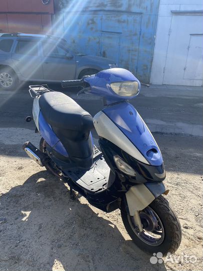 Продам скутер Navigator