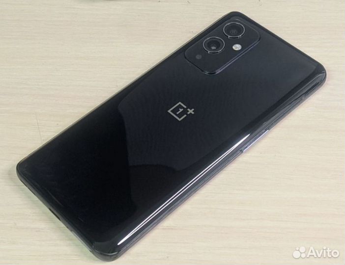 OnePlus 9, 8/128 ГБ