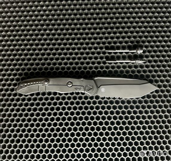 Microtech Anax Signature tanto