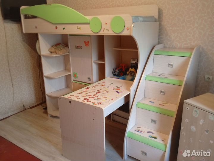 Детская кровать чердак