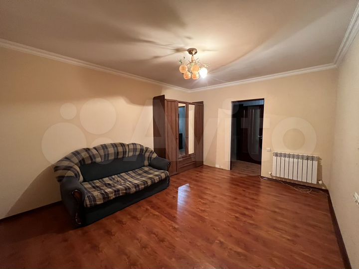 1-к. квартира, 40 м², 6/6 эт.