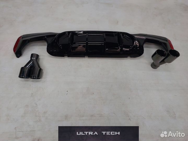 Bmw g30 диффузор М5 cs+насадки на выхлоп