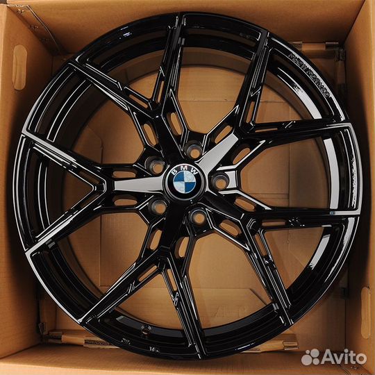 Диски на BMW r20 5x112 ET25 D66.6