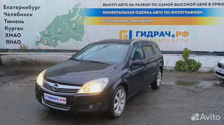 Заслонка дроссельная Opel Astra (H) 55560398