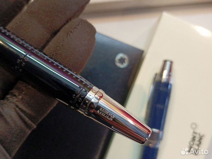 Ручка перо Montblanc Антуан де Сент-Экзюпери