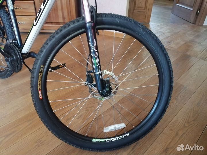 GT Avalanche Sport рама M