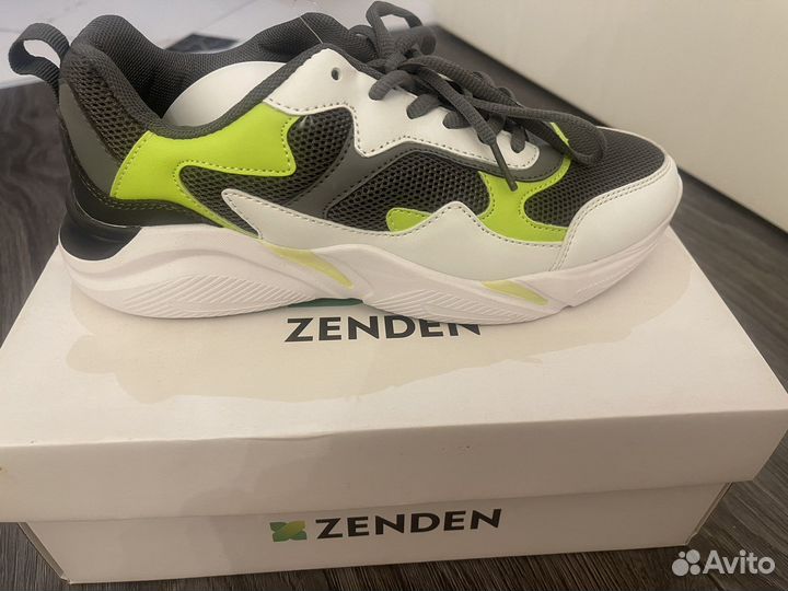 Кроссовки для мальчика