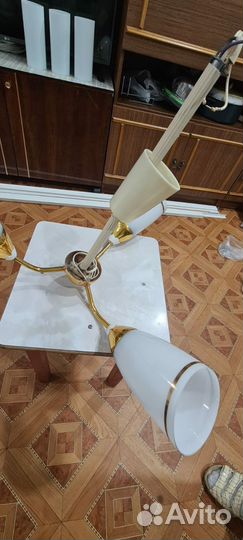 Люстра потолочная бу