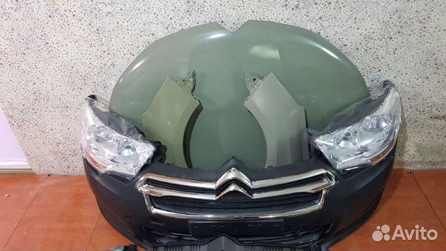 Передняя часть передняя Citroen C4 2 2012
