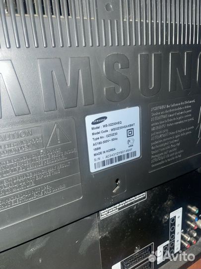 Телевизор samsung