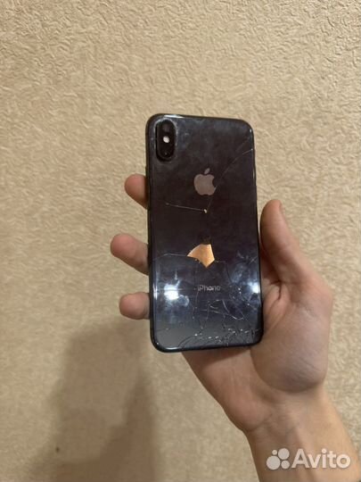 iPhone Xs, 64 ГБ