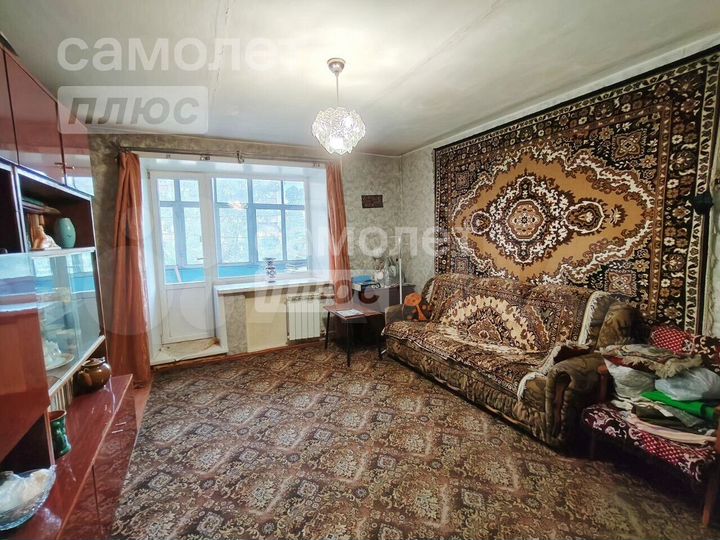 3-к. квартира, 70 м², 2/5 эт.