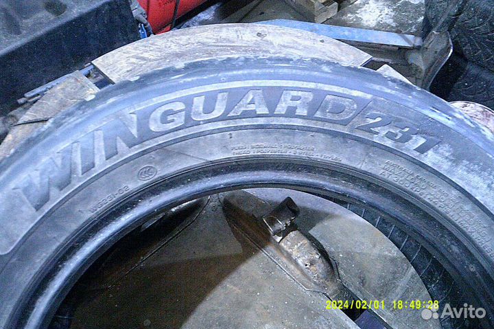 Roadstone Winguard 231 205/60 R16