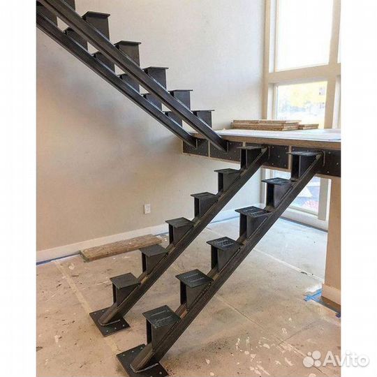 Лестница металлическая Металлокаркас