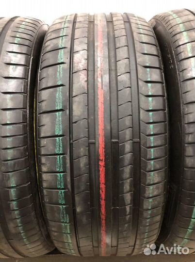 Pirelli P Zero PZ4 275/45 R21 107Y