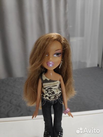 Кукла Bratz