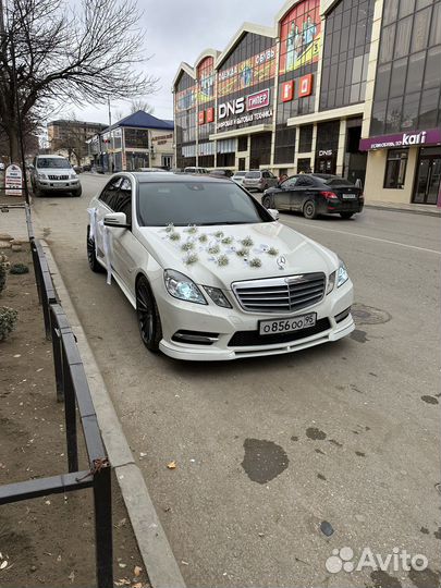 Прокат автомобили на свадьбу