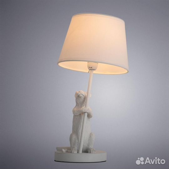 Настольная лампа Arte Lamp Gustav A4420LT-1WH