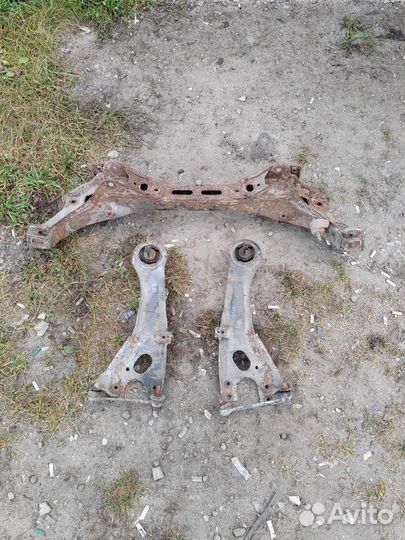 Задний подрамник Киа Сид 1