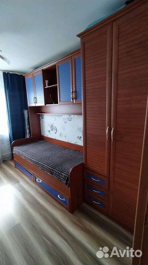 Спальный гарнитур