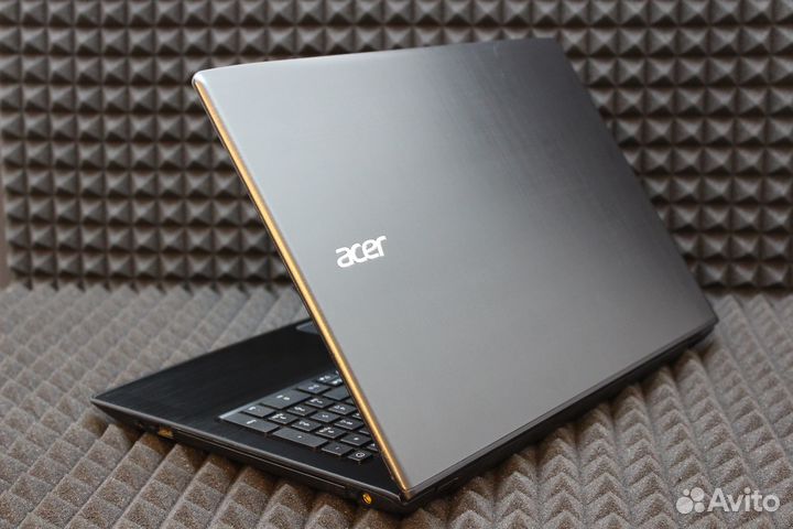 Ноутбук Acer i3-8th SSD480+HDD MX130