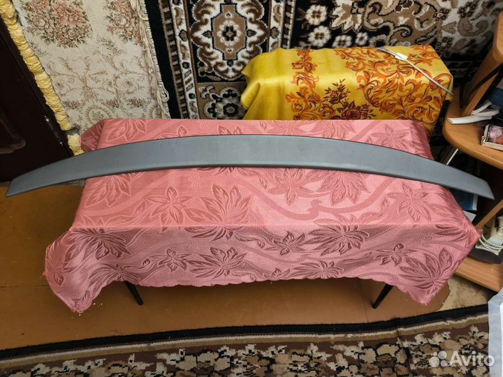 Слипер на крышку багажника Гранта фул