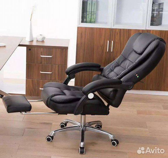 Офисное кресло