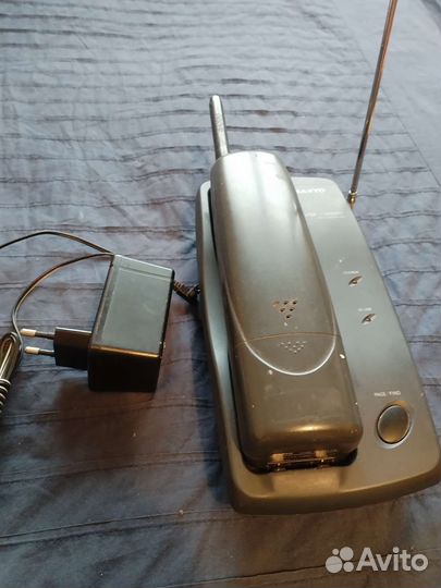 Телефоны стационарные Panasonic Sanyo