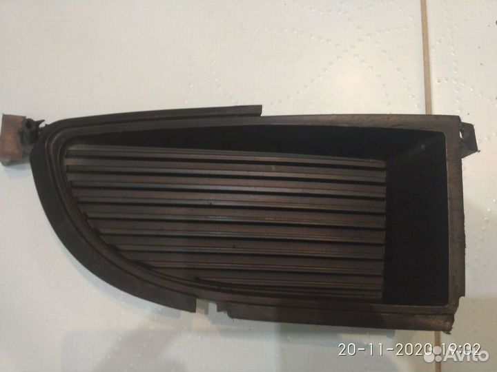 Мицубиси Лансер 9 заглушка и