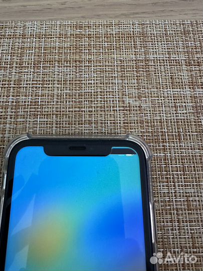 iPhone Xr, 128 ГБ