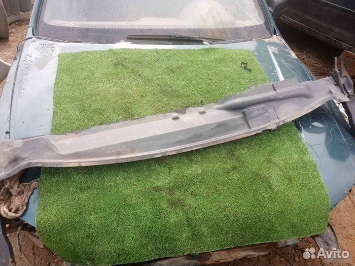 Водосток Ford Focus 2008