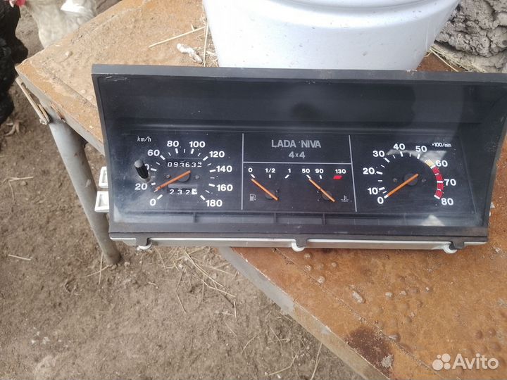 Панель приборов niva 2123