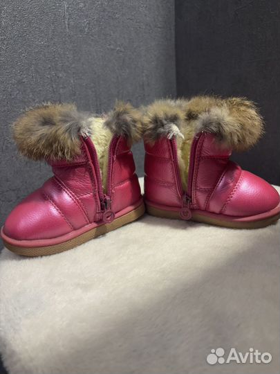 Ботинки утепленные для девочки 22