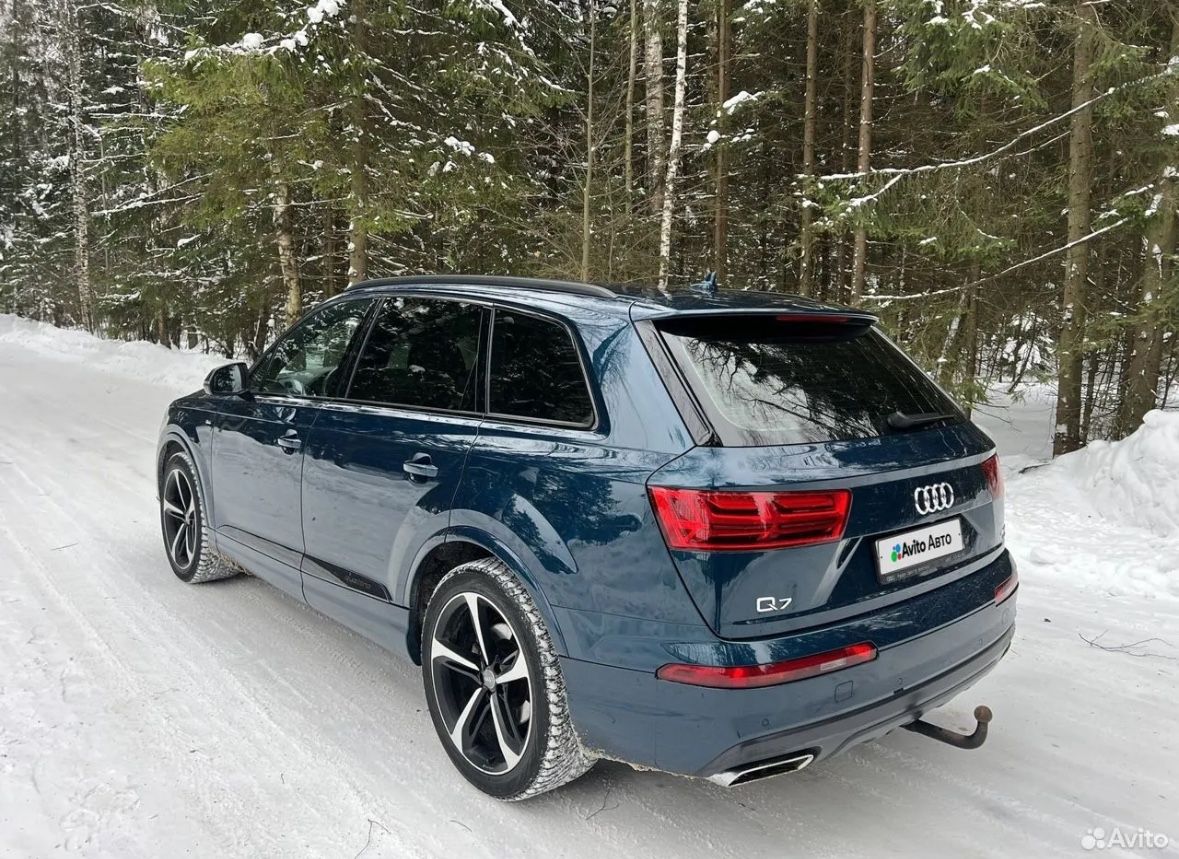 Audi Q7: фото владельца