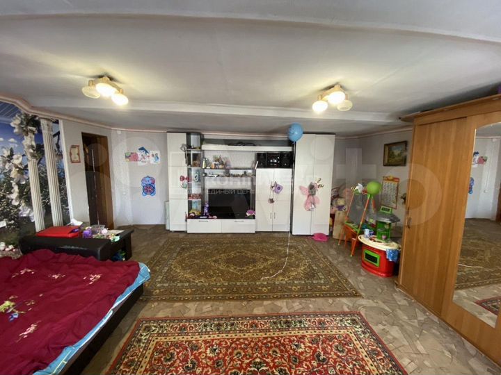 Дом 95 м² на участке 8 сот.