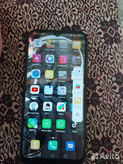 HONOR 10 Lite, 3/32 ГБ