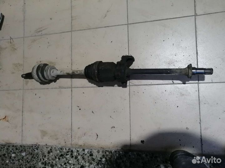 Привод правый toyota corona st190